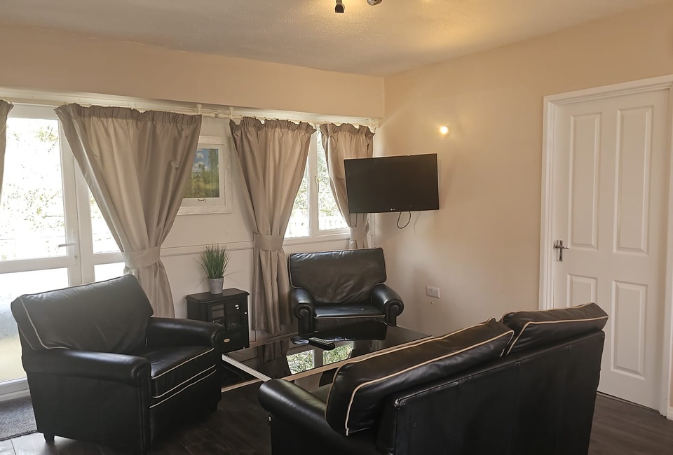 4 Berth Bungalow